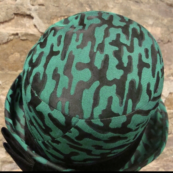 1950\'s 1960\'s SATEEN JACQUARD HAT vintage green black